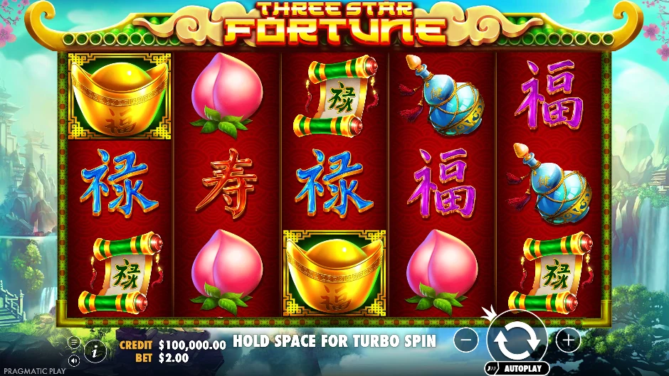 Pantalla de Three Star Fortune con tres estrellas de fortuna y símbolos asiáticos